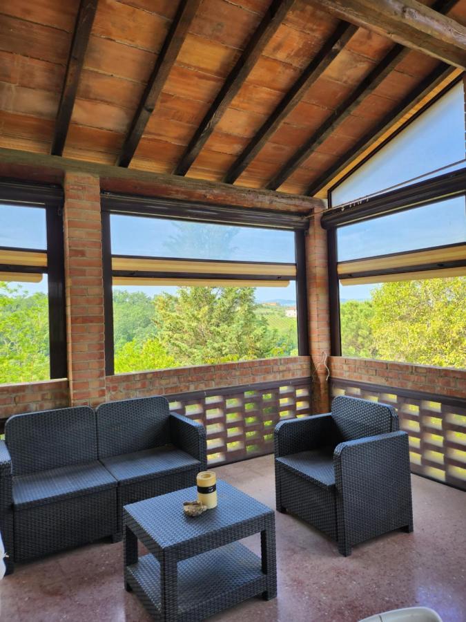 チェルタルド Il Giuggiolo - La Collina Della Quiete Bed & Breakfast エクステリア 写真