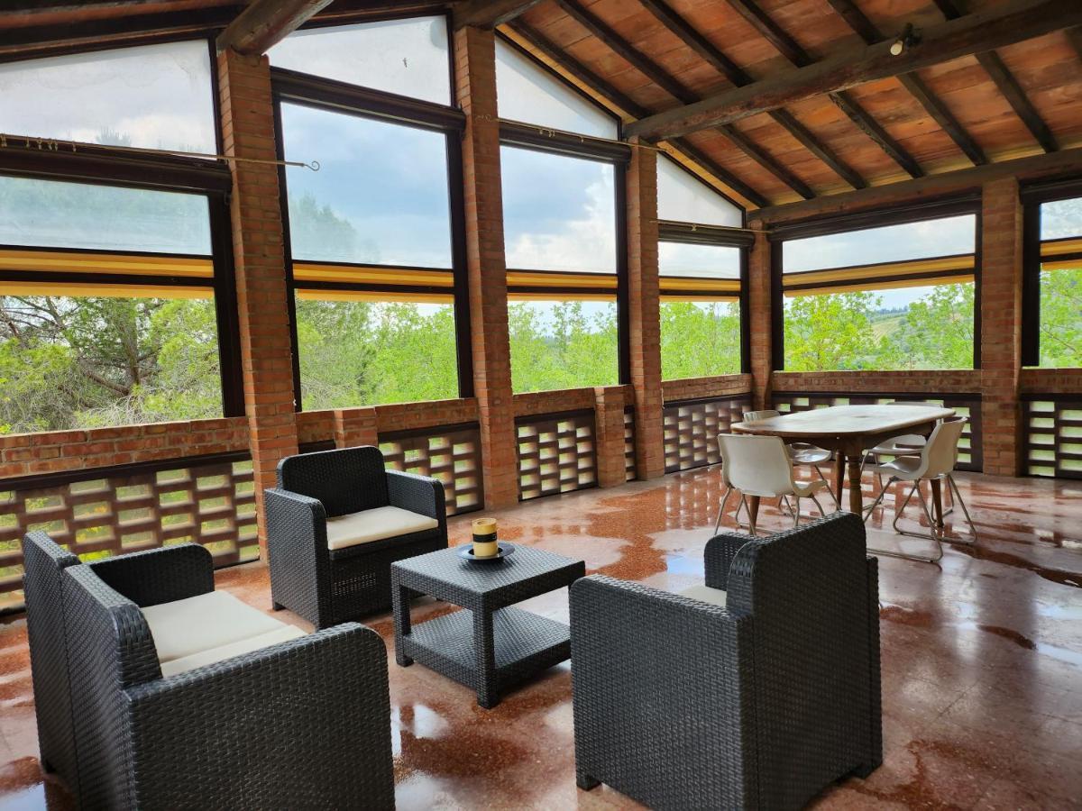 チェルタルド Il Giuggiolo - La Collina Della Quiete Bed & Breakfast エクステリア 写真