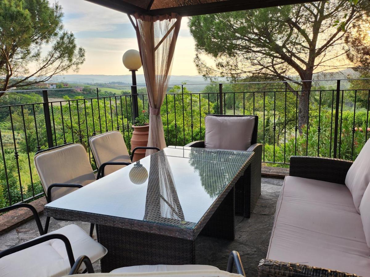 チェルタルド Il Giuggiolo - La Collina Della Quiete Bed & Breakfast エクステリア 写真